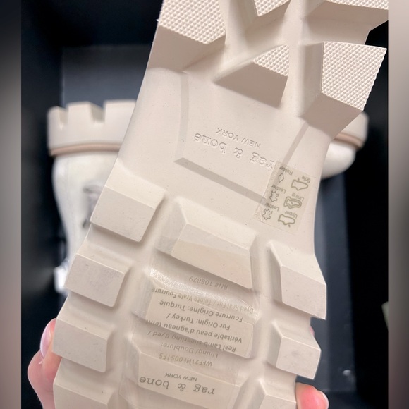 Quest Shearling Hiker Boots - Picture 11 of 11